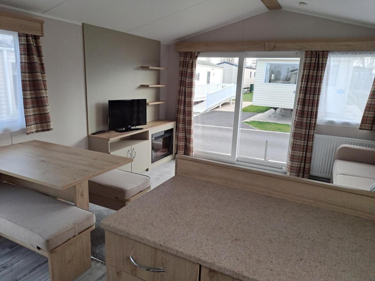 Edwards Holiday Home Блекпул Екстериор снимка