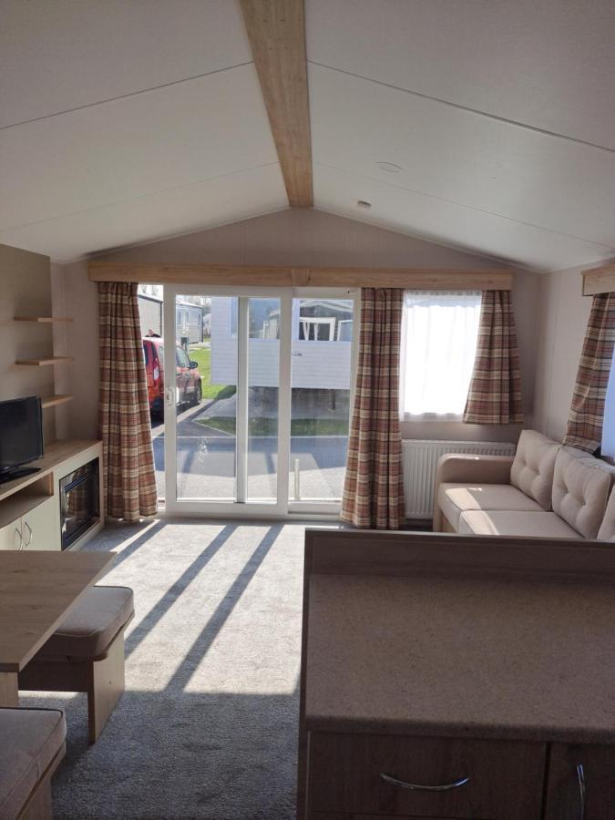 Edwards Holiday Home Блекпул Екстериор снимка